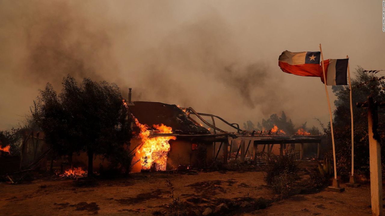 CNNE 1342089 - bridaga mexicana llega a chile para combatir incendios forestales