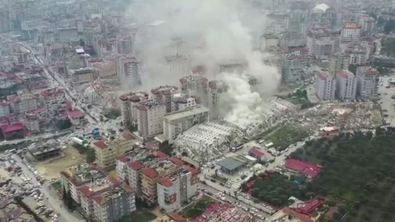 CNNE 1342118 - los destrozos que dejo el terremoto turco