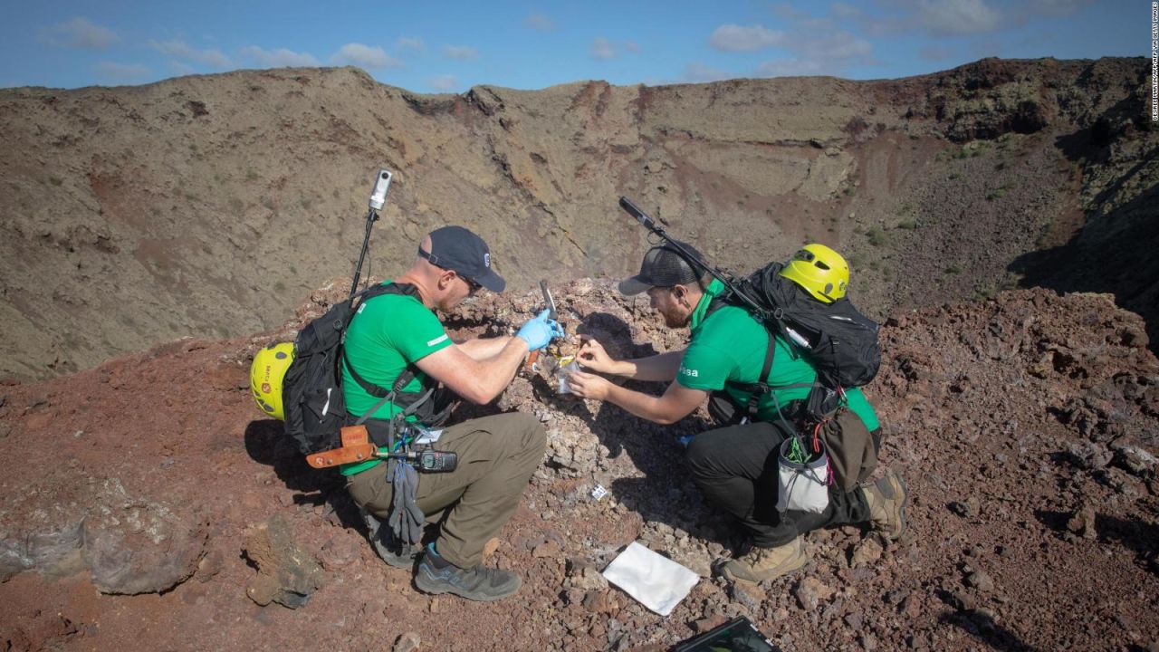 CNNE 1343202 - astronautas "exploran" la tierra para preparar sus viajes al espacio