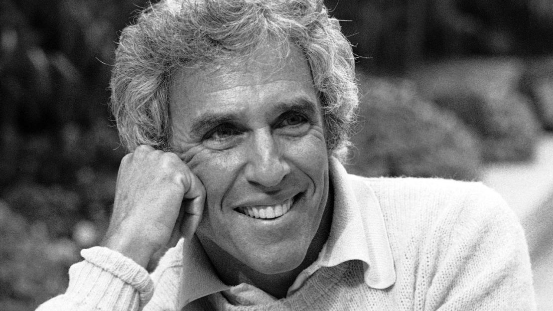 Burt Bacharach murió a los 94 años.