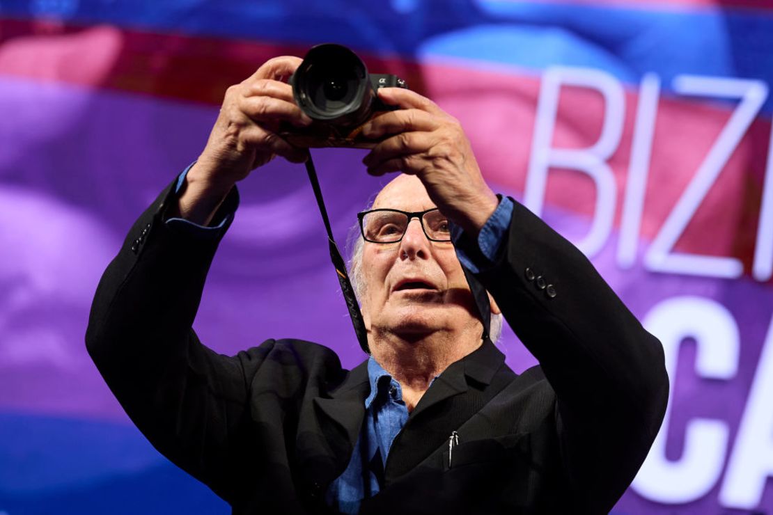 Carlos Saura recibe la Biznaga de Honor durante el 25 Festival de Cine de Málaga en el Teatro Cervantes el 20 de marzo de 2022 en Málaga, España.