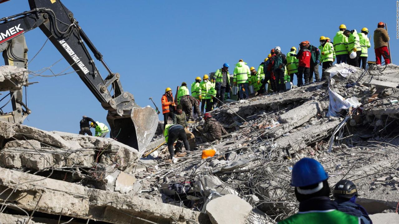 CNNE 1344867 - los consejos del lider de topos chile para los rescatistas en turquia