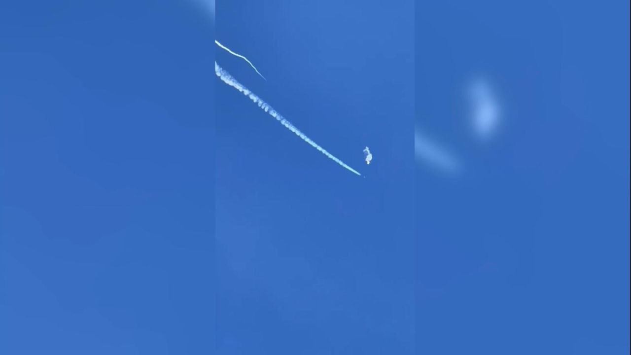 CNNE 1345500 - ee-uu- confirma que objetos no identificados derribaron