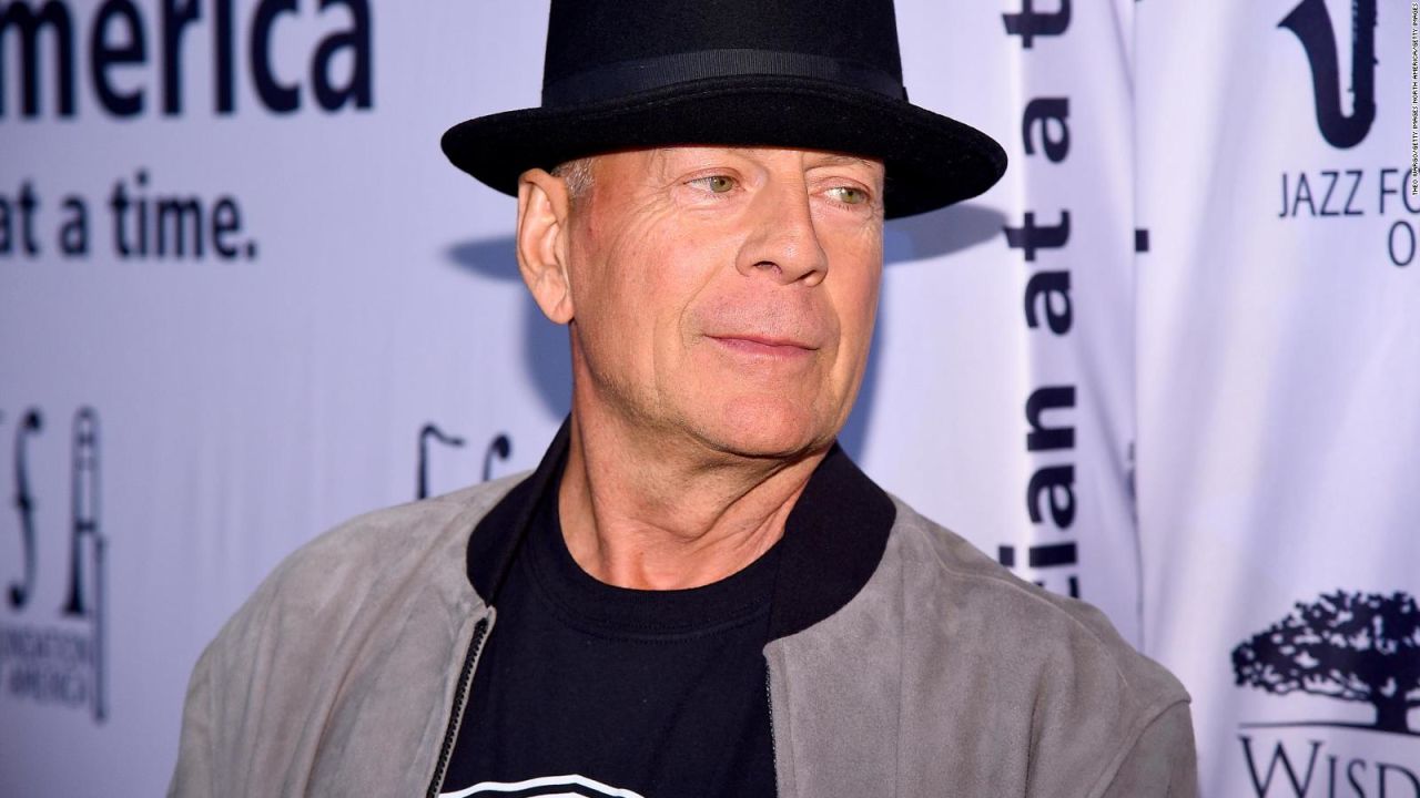 La familia del actor Bruce Willis comunicó que el actor padece demencia frontotemporal.