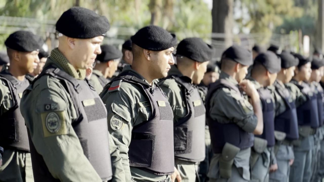 CNNE 1358133 - frente a la violencia del narco, la gendarmeria llega a rosario