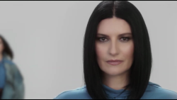 Laura Pausini presenta "Un buen inicio"