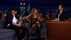 CNNE 1358999 - shakira y bizarrap visitan a jimmy fallon