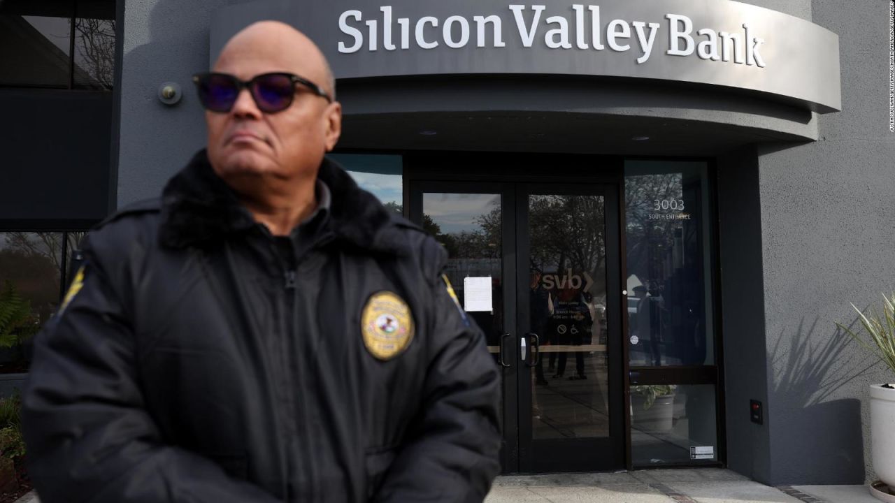 CNNE 1360456 - exgobernador del banco de mexico explica el colapso del silicon valley bank