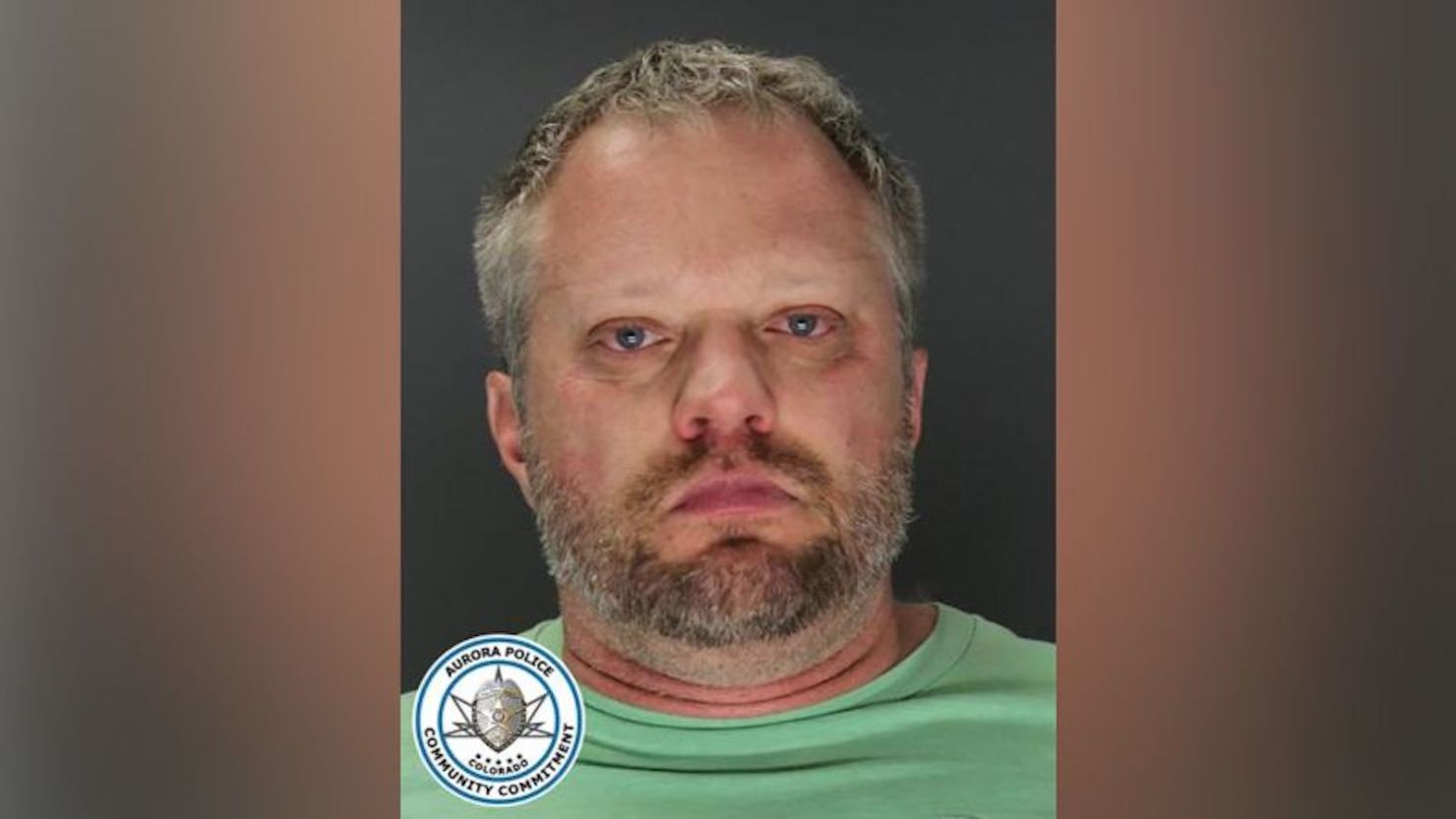 James Toliver Craig, de 45 años, fue arrestado por el departamento de policía de Aurora, Colorado.