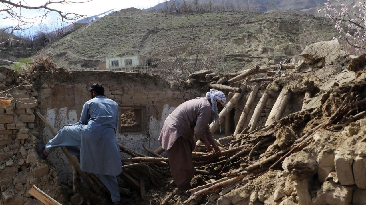 CNNE 1364656 - cifra de victimas por terremoto en pakistan y afganistan podria aumentar