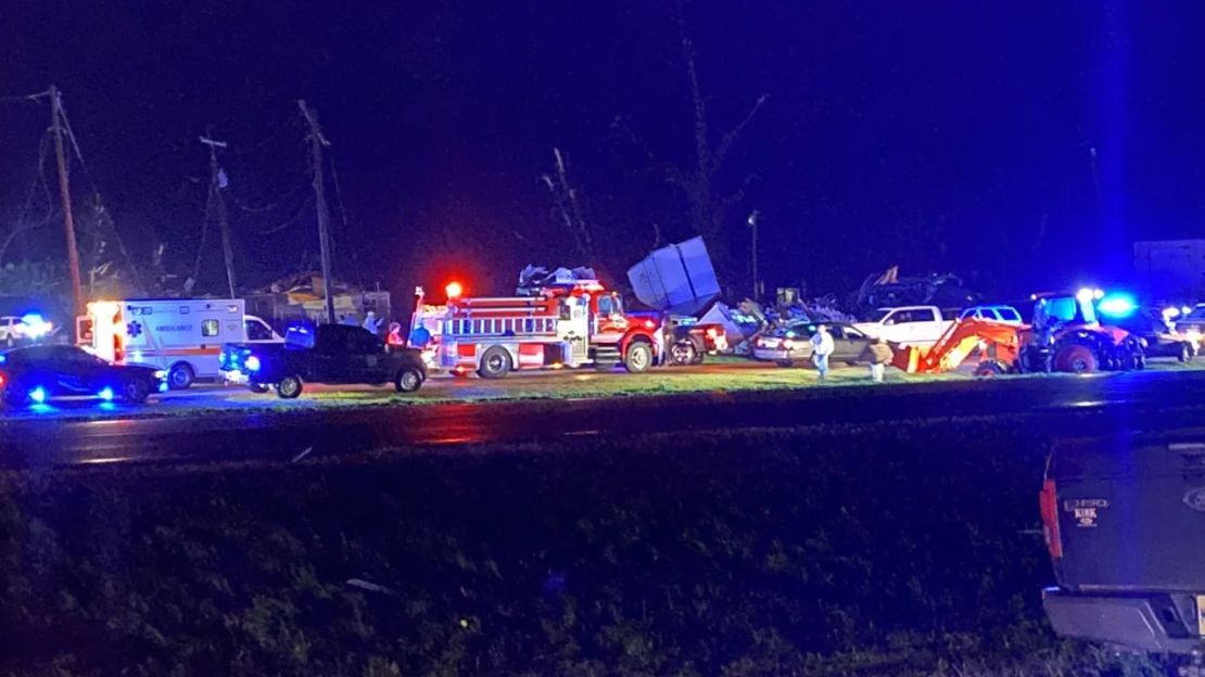 Un tornado tocó tierra en Silver City, MS, en el condado de Humphreys.