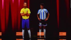 CNNE 1367114 - pele y maradona presentes en el homenaje a messi y a la seleccion argentina