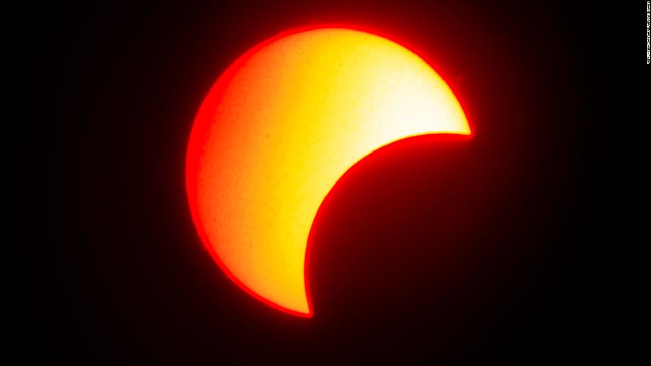 CNNE 1375285 - donde, cuando y como ver en ee-uu- el eclipse solar total de 2024