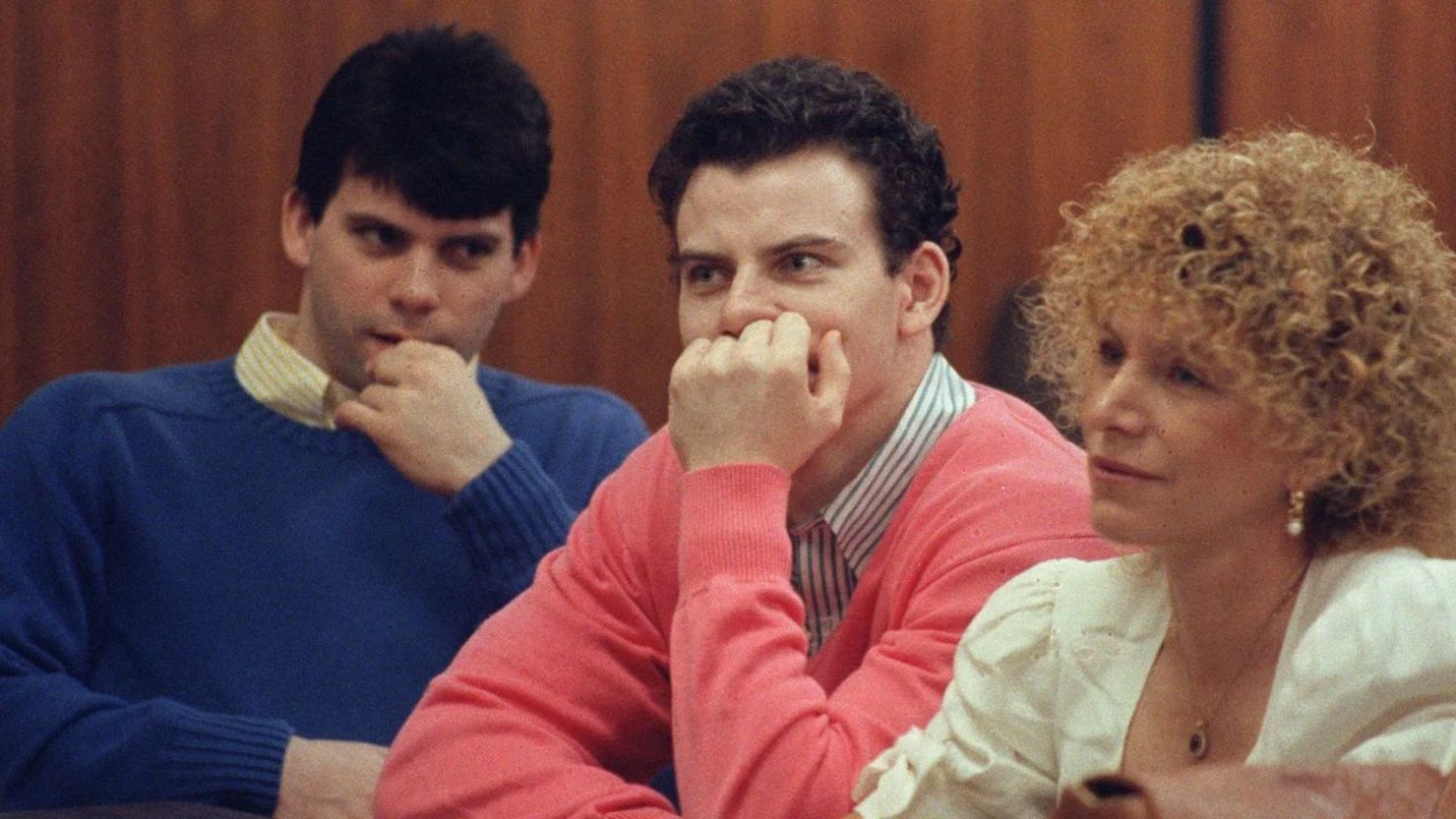 CNNE 1378917 - menendez-brothers