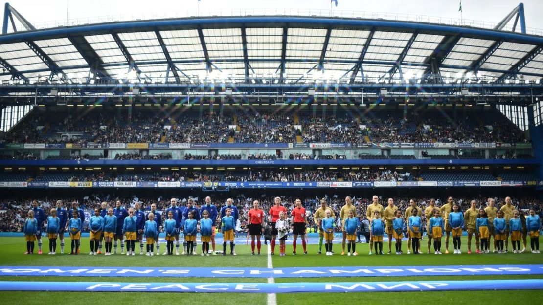 Una multitud récord vio la victoria de Barcelona en Stamford Bridge. Crédito: Harriet Lander/Chelsea FC/Getty Images