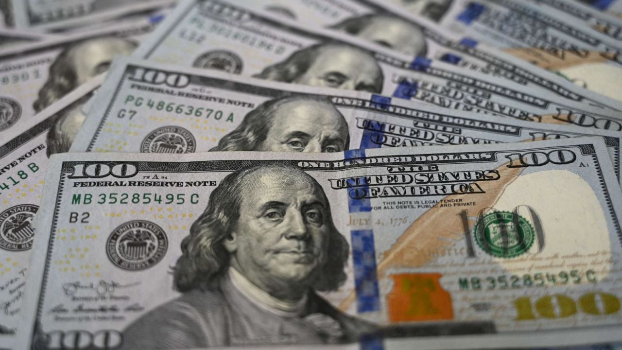 CNNE 1382805 - previsiones economicas para argentina tras subida del dolar blue