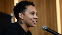 CNNE 1383036 - brittney griner dice que solo saldra de ee-uu- si pasa esto