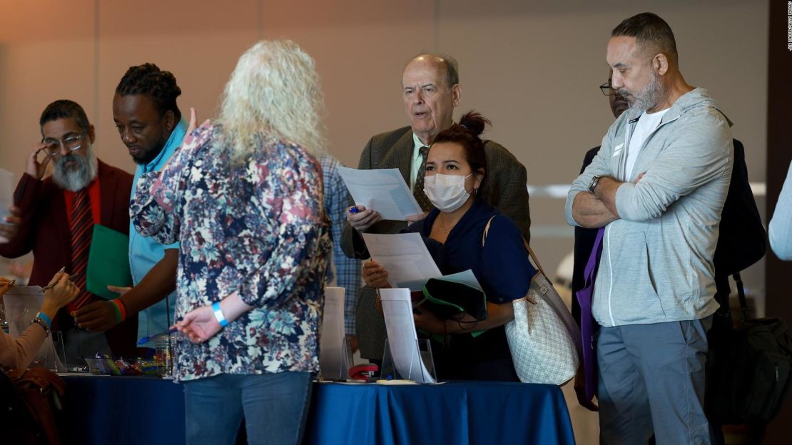 Una feria de empleo en Florida.