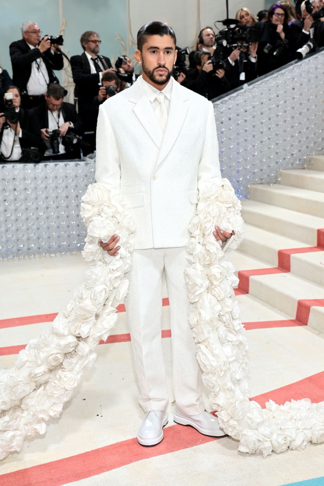 CNNE 1385017 - the 2023 met gala celebrating "karl lagerfeld- a line of beauty" - arrivals