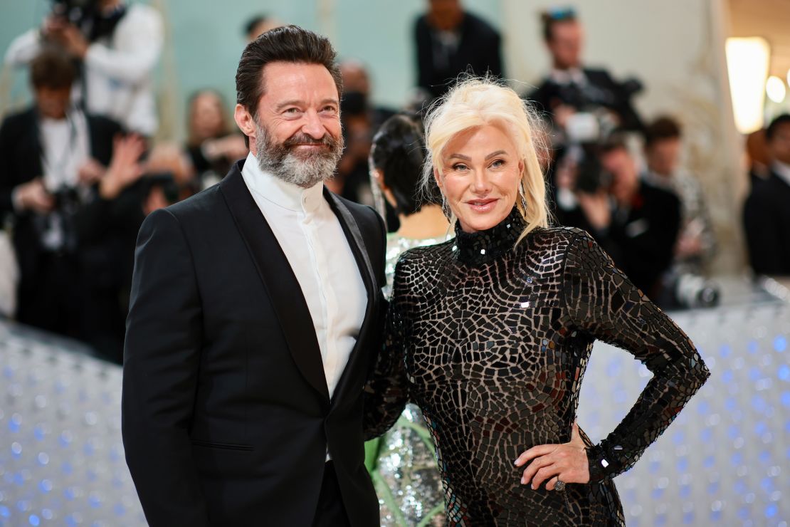 El actor Hugh Jackman y su esposa Deborra-Lee Furness.