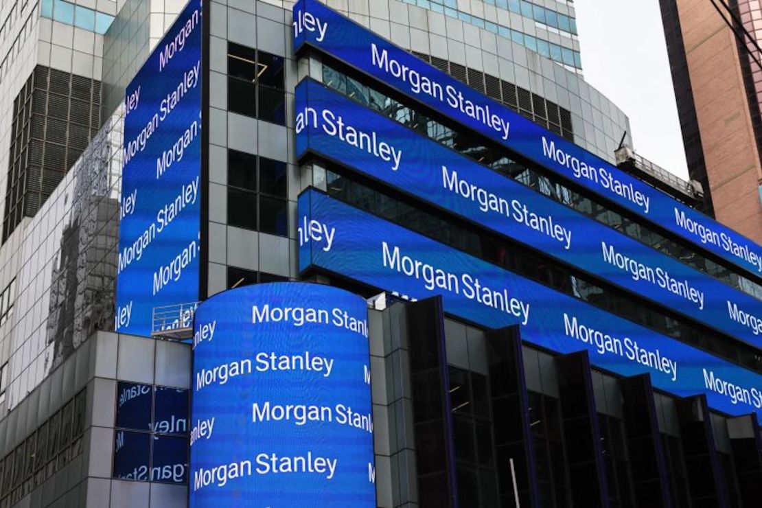 El edificio de la sede de Morgan Stanley se ve el 17 de enero de 2023 en la ciudad de Nueva York. Morgan Stanley reportó una ganancia de más de US$ 2.000 millones en el cuarto trimestre de 2022, lo que le dio a la compañía una disminución del 40% con respecto al año anterior.