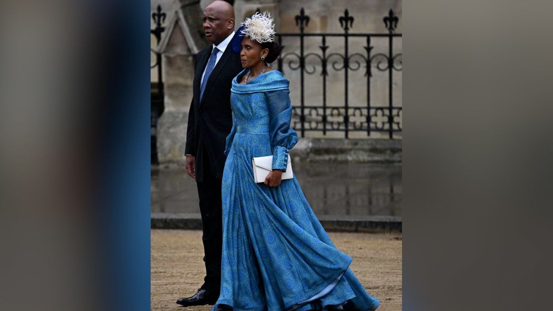 El rey Letsie III y el senador Mohato Seeiso llegan a la Abadía de Westminster. Crédito: Paul Ellis/AFP/Getty Images