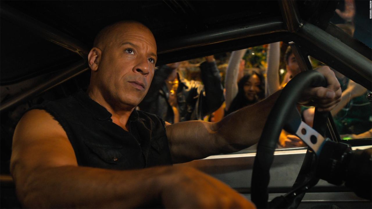 CNNE 1389097 - pagan us$ 1-000 por ver la saga completa de "fast & furious"