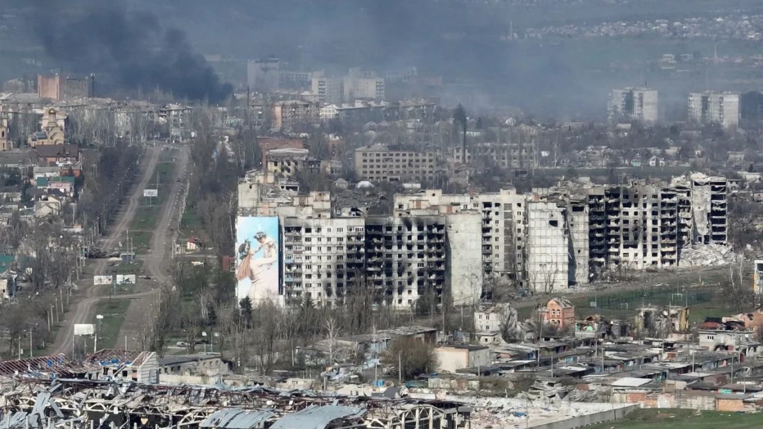 A pesar de meses de combates, Zelensky señaló que las fuerzas rusas no han logrado capturar BakhmutCrédito: Adam Tactic Group/Handout/Reuters