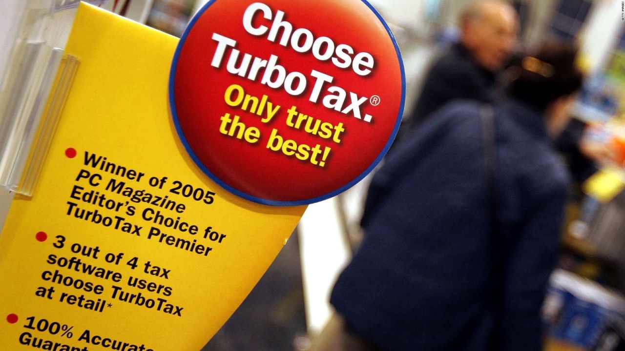 CNNE 1389883 - turbotax compensara con un cheque a 4-4 millones de clientes