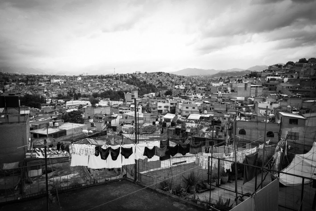 Una vista desde el techo de una casa donde vivían Siomara y Nicole en Naucalpan, México, en 2021.