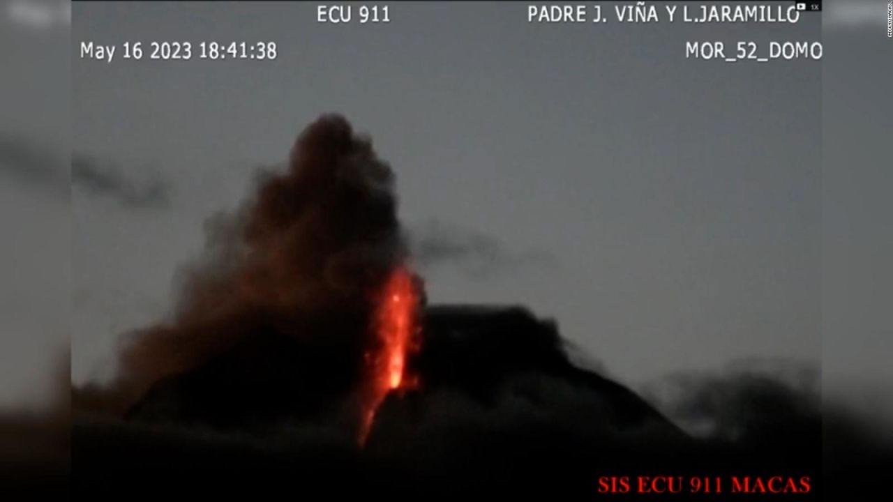 CNNE 1395437 - nubes de cenizas del volcan sangay generan preocupacion en ecuador
