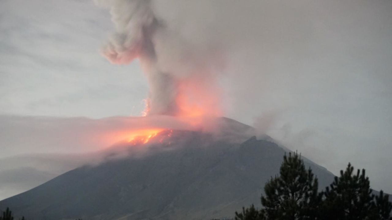 CNNE 1396662 - estos son los parametros para la aeronautica durante actividad volcanica