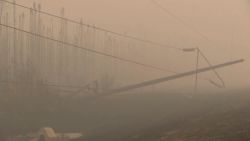 CNNE 1397034 - densa nube de humo cubre canada por los incendios forestales