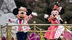 CNNE 1397053 - disney despide a otros 2-500 empleados