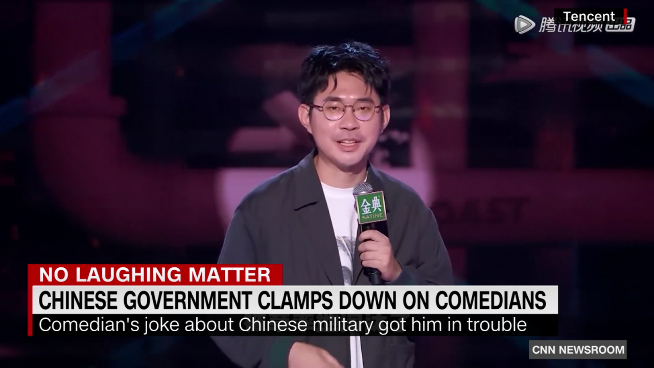 CNNE 1399335 - chiste sobre el ejercito de china lleva a una multa millonaria a un comediante