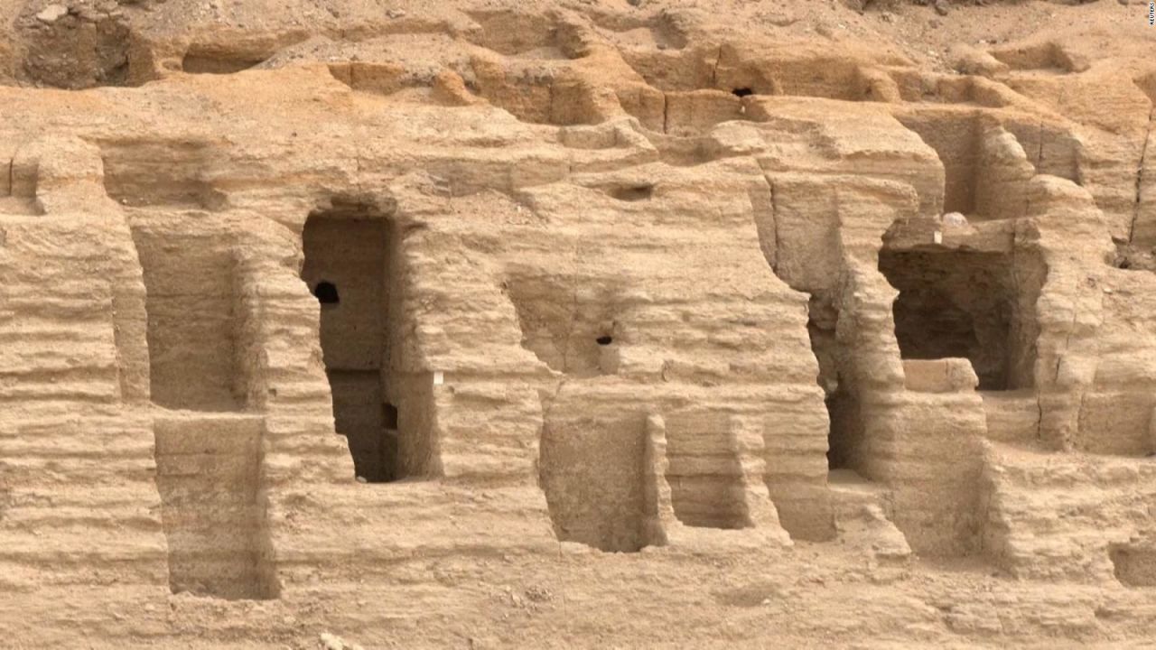 CNNE 1399610 - descubren talleres antiguos de momificacion en egipto