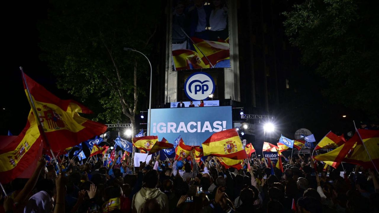 CNNE 1400172 - ¿puede modificarse en julio la tendencia de voto de las ultimas elecciones espanolas?