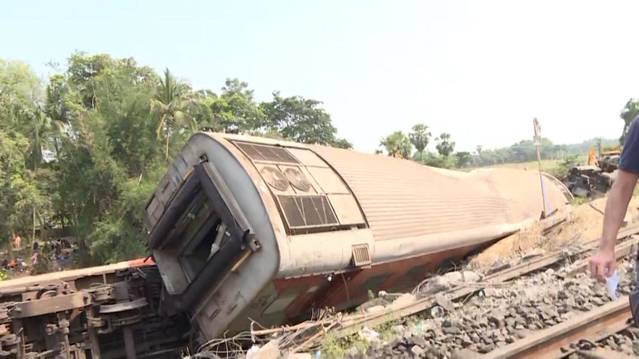 CNNE 1403784 - cronologia de los accidentes ferroviarios de la india