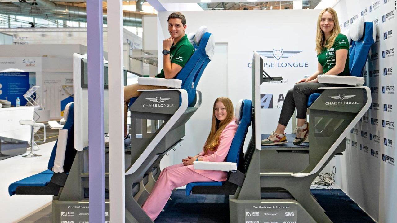 CNNE 1404328 - este es el asiento de avion de dos pisos, ¿viajarias en el?