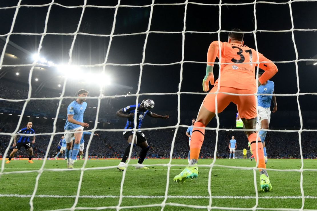 Lukaku perdió una oportunidad clara de gol al final del partido. Crédito: David Ramos/Getty Images