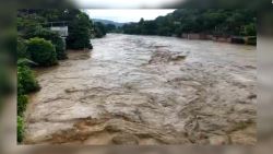 CNNE 1406342 - inundaciones causan destrozos en esmeraldas, ecuador