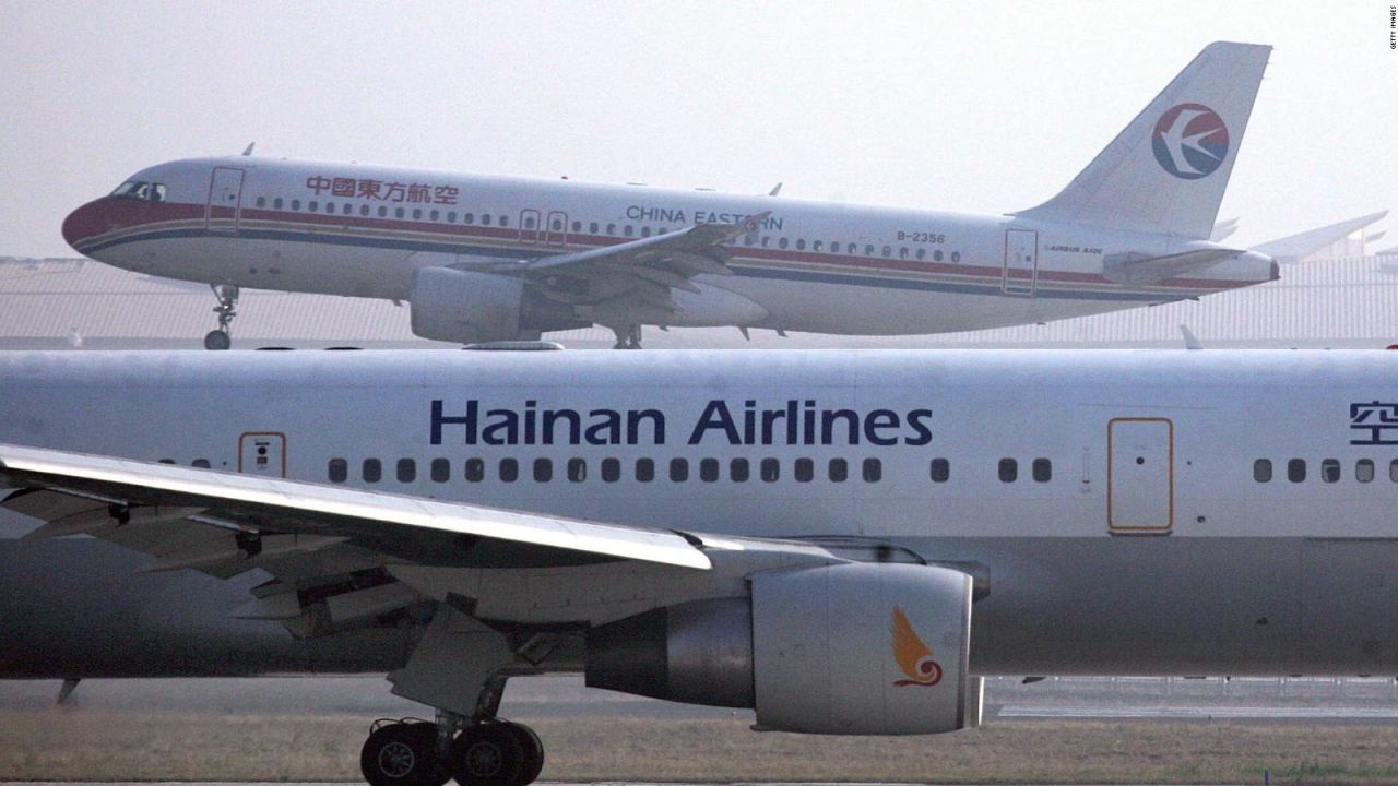 CNNE 1407135 - hainan airlines defiende limites de peso para asistentes de vuelo