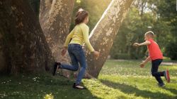 CNNE 1410601 - como cuidar la salud mental de los ninos durante las vacaciones