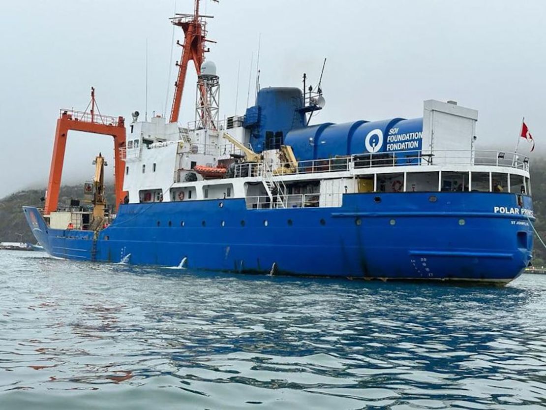 Hamish Harding publicó una imagen en las redes sociales del Polar Prince, la embarcación utilizada para transportar el sumergible al lugar de los restos del Titanic.