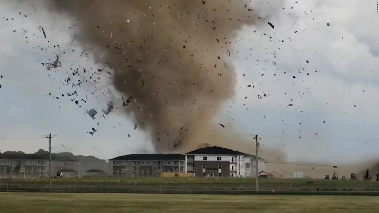 CNNE 1413244 - tornados causan panico en indiana