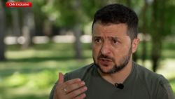 CNNE 1417772 - volodymyr zelensky, en entrevista exclusiva con cnn