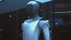 CNNE 1418830 - los robots mas impresionantes de la cumbre de inteligencia artificial