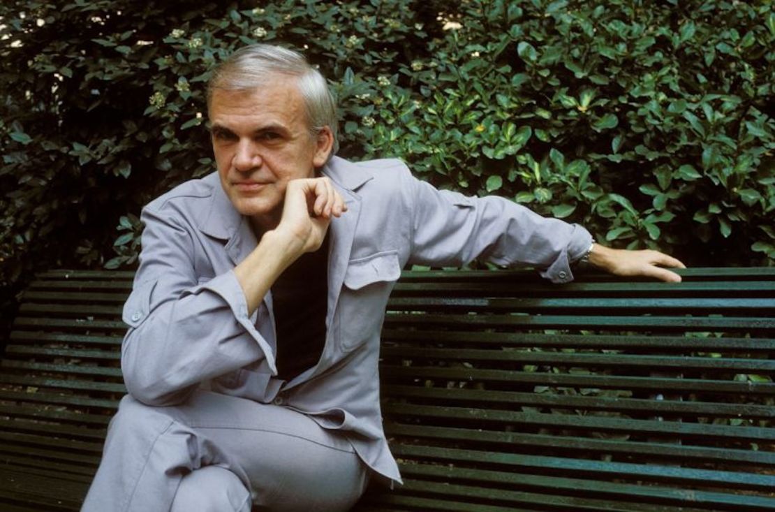 Milán Kundera, en París, Francia, el 2 de agosto de 1984