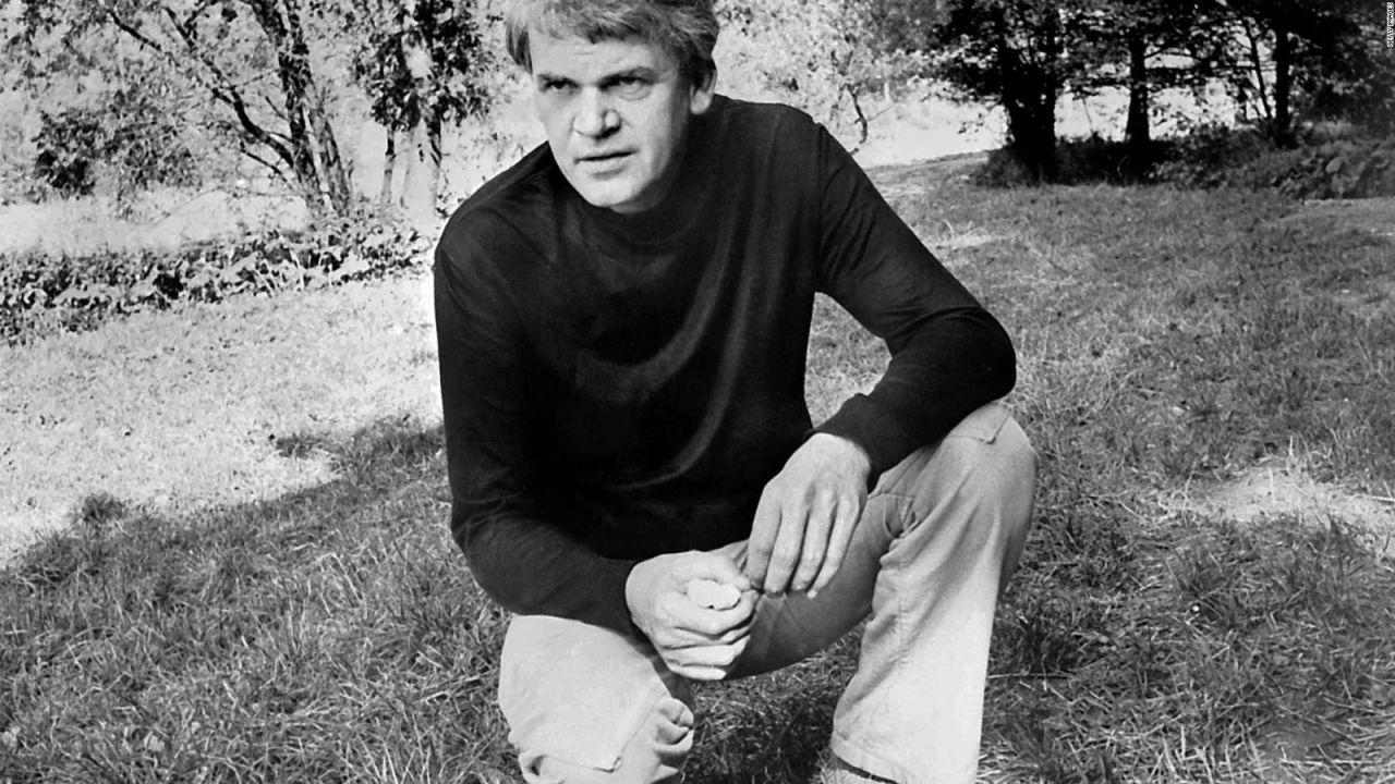 CNNE 1420642 - 5 cosas- milan kundera muere en paris a los 94 anos, y mas