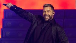 CNNE 1420644 - ricky martin comparte un momento familiar junto a sus mellizos